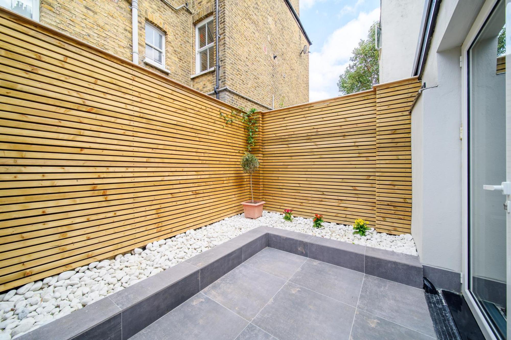 Nine Elms Modern Studio Apartments London Exterior photo